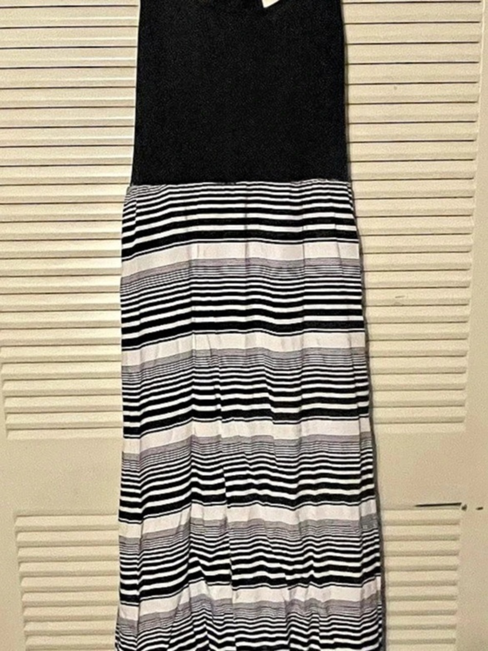 Mudd Maxi Dress in Black & White Size XL Like New